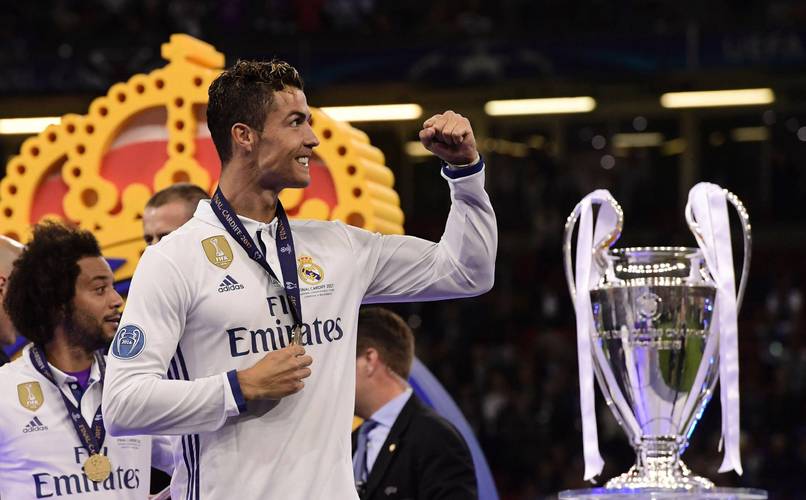 重磅！皇马官宣阿隆索下课 阿韦洛亚担任一线队主帅