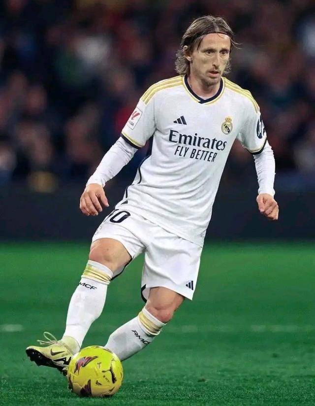 时隔6年，doinb终于说出冠军皮肤选石头人的原因，承认已经后悔了