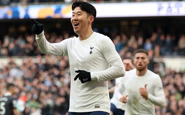 勇士大胜国王！巴特勒带替补太有效，库里精准三分，格林仍被指责