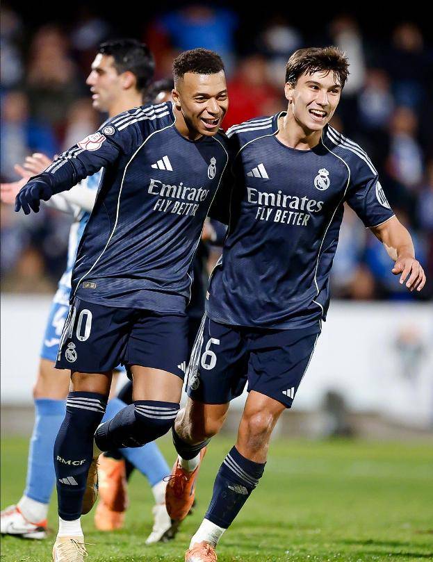 意甲-莱奥传射特奥破门 AC米兰4-0大胜乌迪内斯